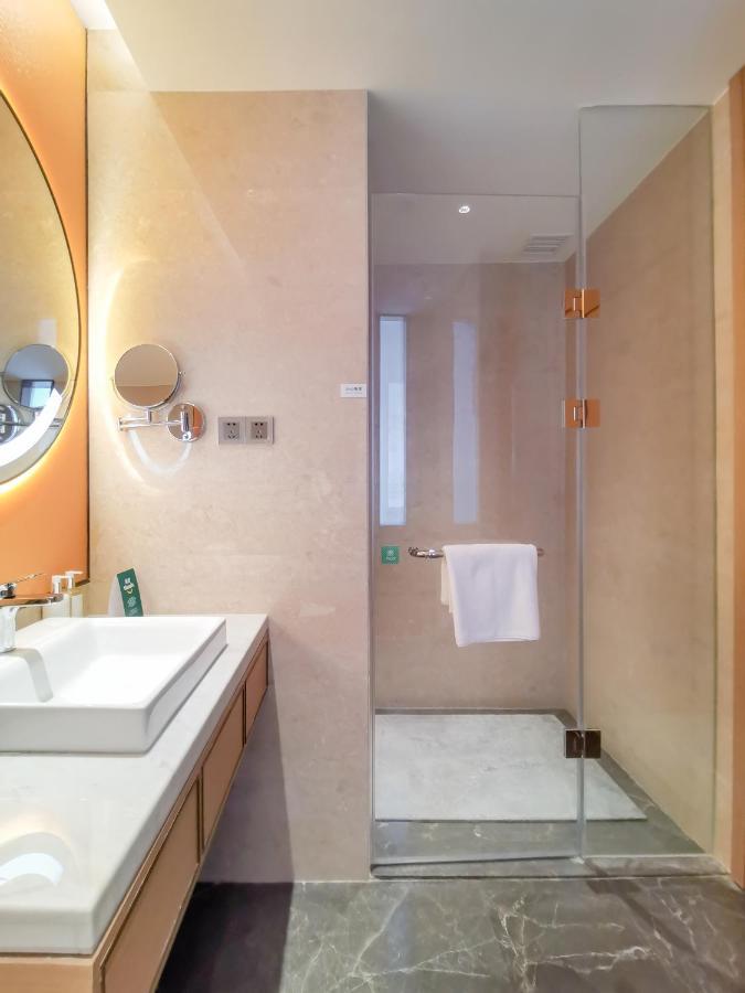 Holiday Inn Luzhou Longjian By Ihg Екстер'єр фото