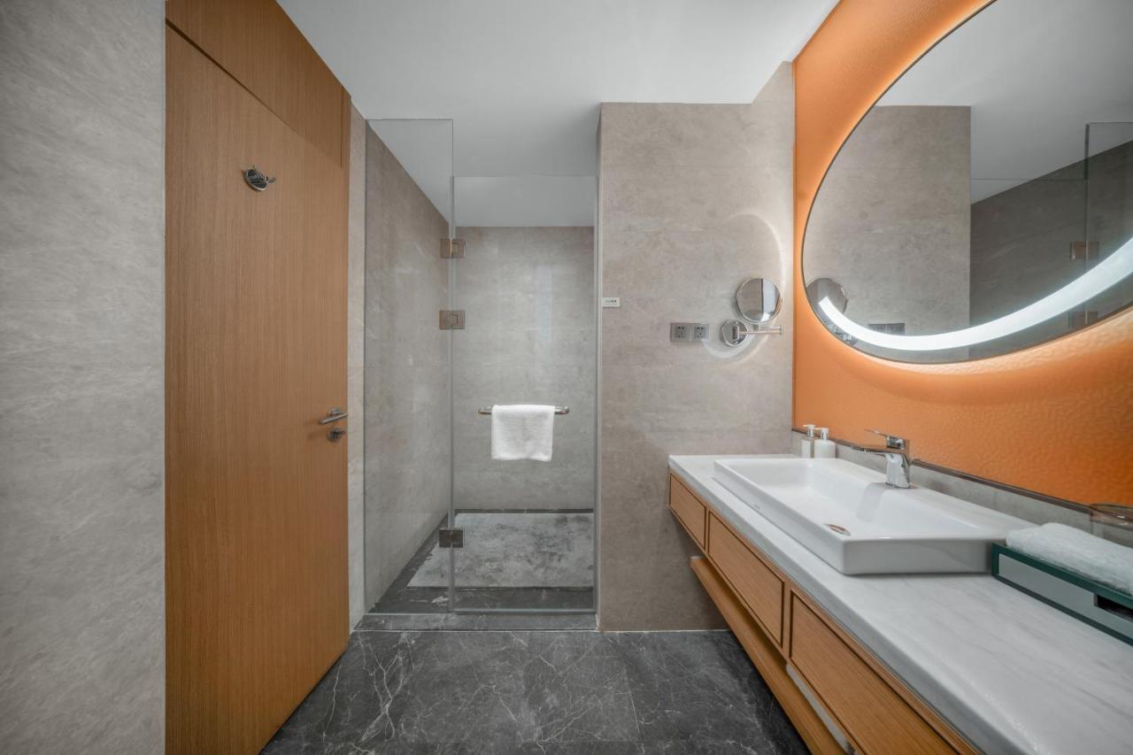 Holiday Inn Luzhou Longjian By Ihg Екстер'єр фото