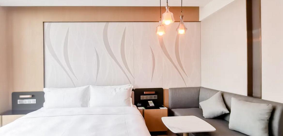 Holiday Inn Luzhou Longjian By Ihg Екстер'єр фото